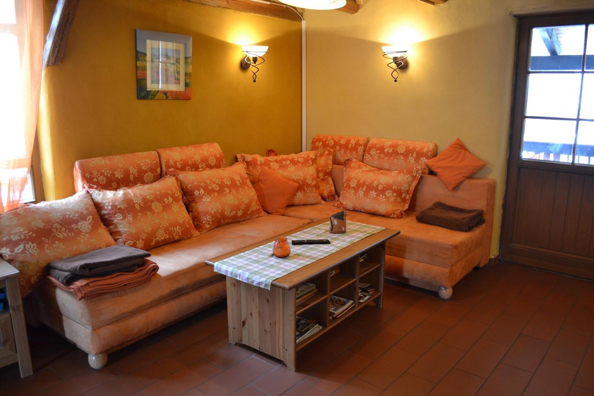 Lehmhof-Lindig Apartment Kahla  Ngoại thất bức ảnh